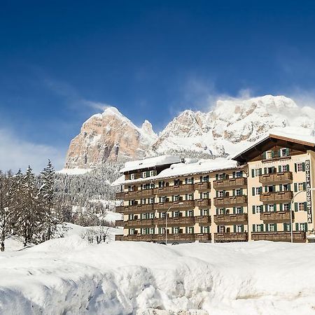 Hotel Villa Argentina Cortina dʼAmpezzo Exterior foto